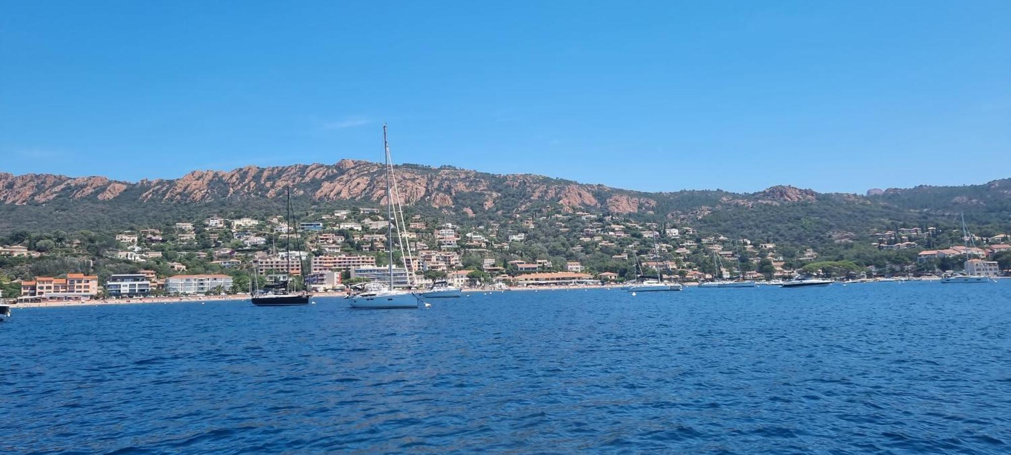 Agay Cap Esterel Le Hameau F2 Clim Plein Sud Dernier Etage Magnifique Vue Mer Сен-Рафаель Екстер'єр фото