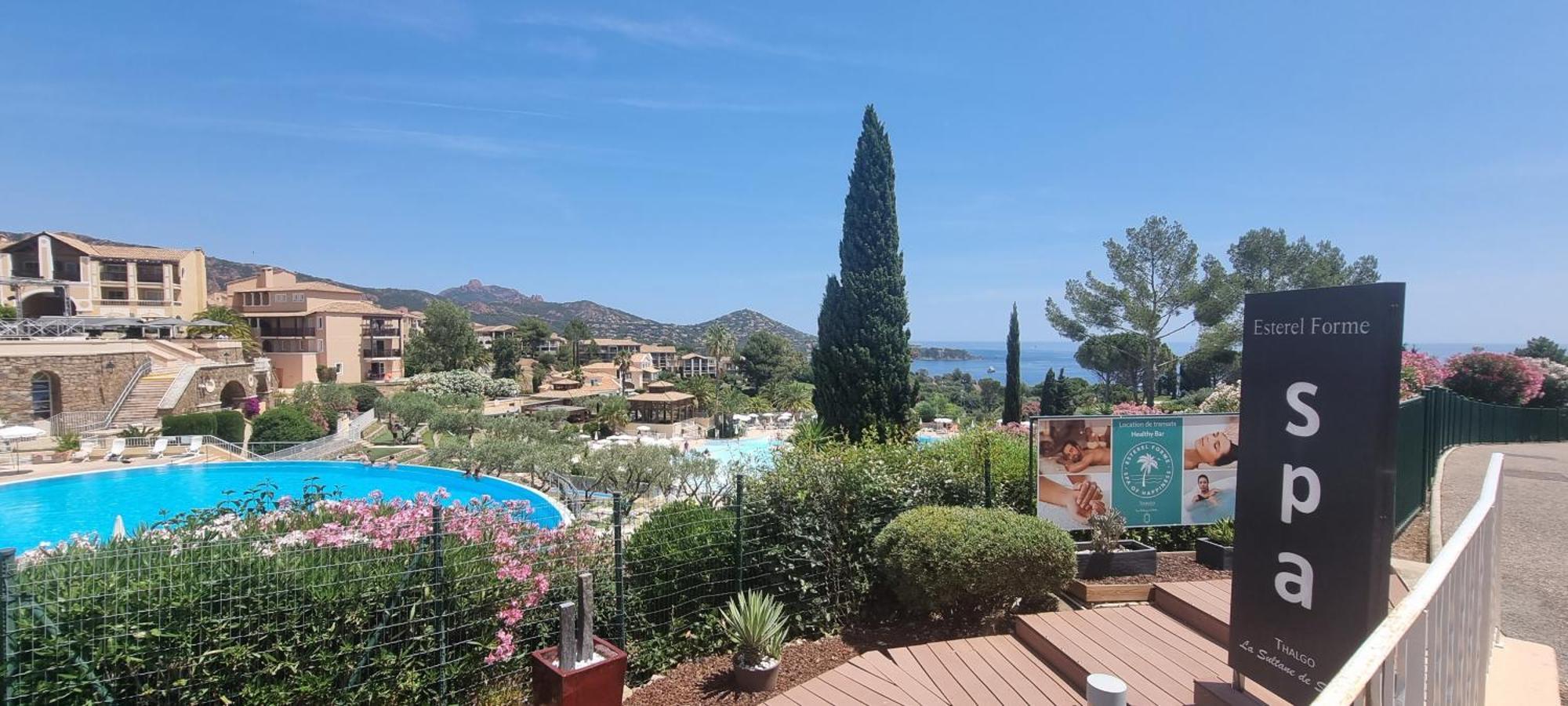 Agay Cap Esterel Le Hameau F2 Clim Plein Sud Dernier Etage Magnifique Vue Mer Сен-Рафаель Екстер'єр фото